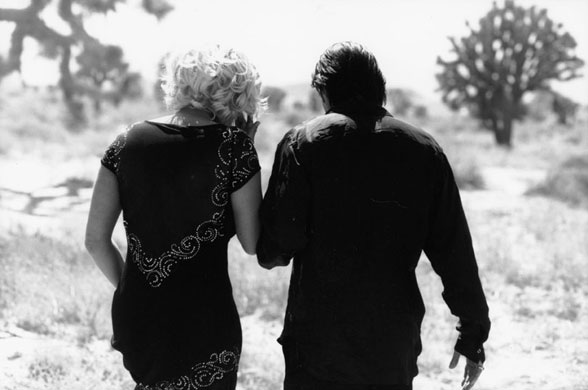 #10. St John, My Desert Heart, Kelly Gray & Olivier Martinez, Dec 2004. Photographer: Peter Lindbergh