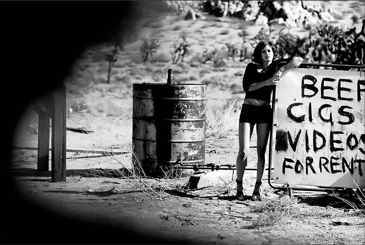 #2. Italian Vogue, Asia Argento & Adrien Brody. Photographer: Peter Lindbergh