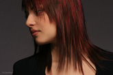 Фотография модели, показывающая красивые волосы