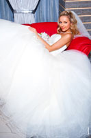 Фотография невесты в свадебном платье