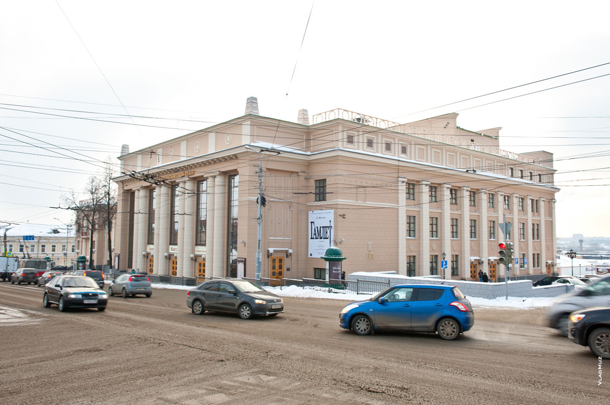 Фото здания Русского Драматического театра Удмуртии в Ижевске