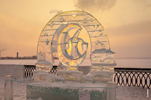 HD-фото ледовой скульптуры «Легенда о Луне» на фестивале «Удмуртский лед» в Ижевске в лучах заходящего солнца с разрешением 4175 на 2780 пикселей