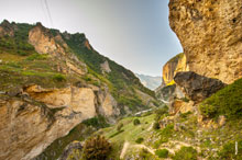 Горный фотопейзаж Чегемского ущелья в Кабардино-Балкарии в HD качестве с разрешением 4256 на 2832 пикселей