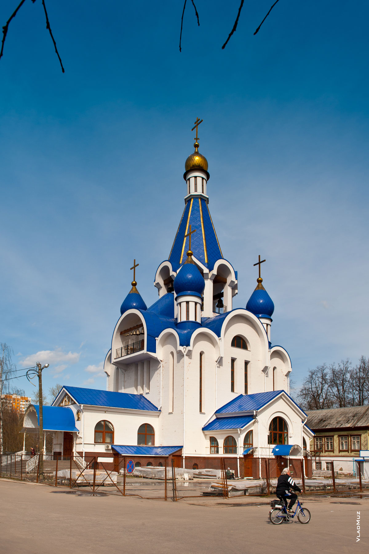 HD-фото Богородицерождественского храма в Костино (г. Королёв)