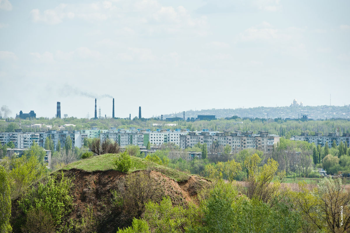 Фото с холмов хутора Яново-Грушевский на промышленные районы Новочеркасска