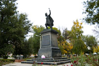Памятник атаману графу Платову за военные подвиги с 1770 по 1816 год от признательных Донцов