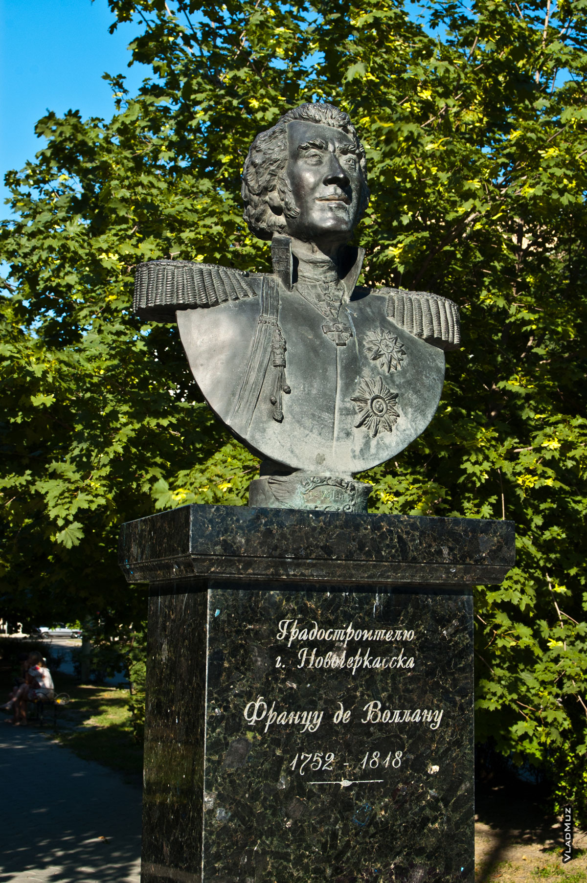 Бюст градостроителя Новочеркасска Франца де Воллана, 1752-1818