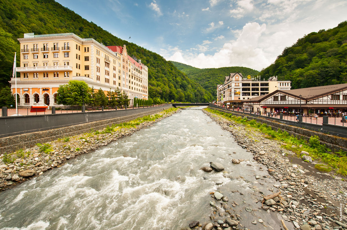   Radisson Hotel, Rosa Khutor (),         