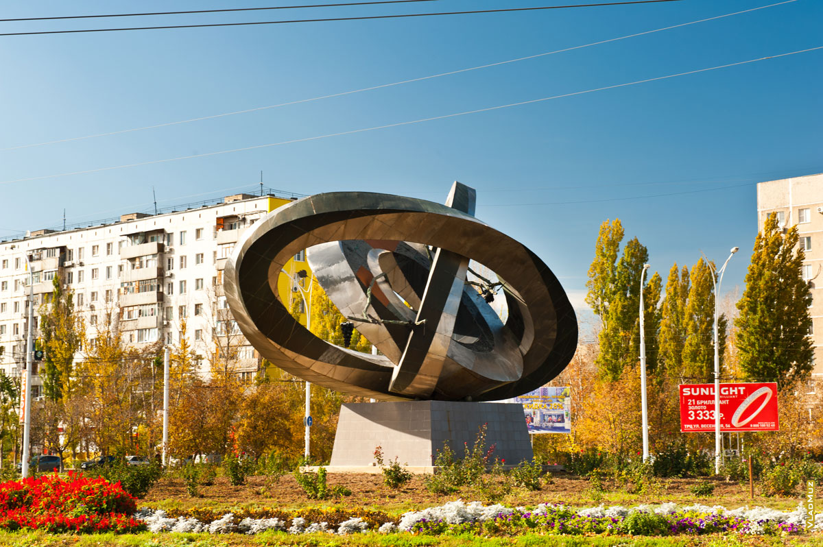 Фото «Мирного атома» — одного из самых известных символов Волгодонска