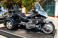 Trike Honda Gold Wing black.   ()      